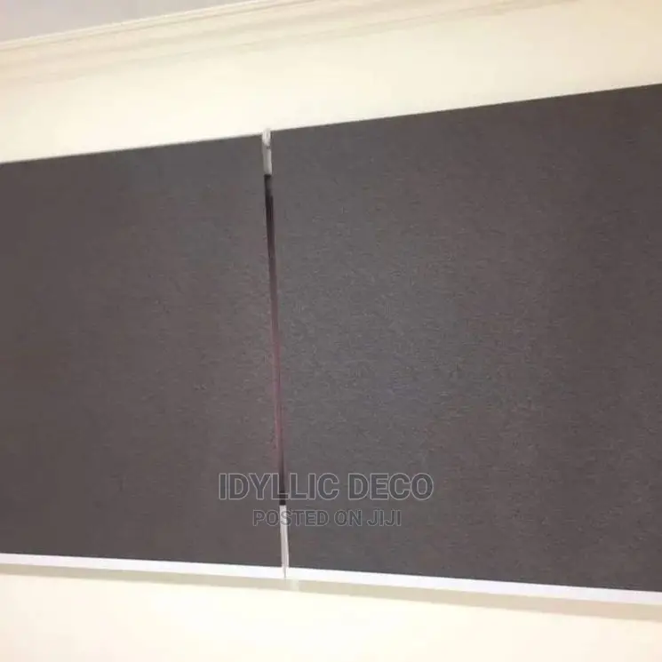 Massive Roller Window Blinds