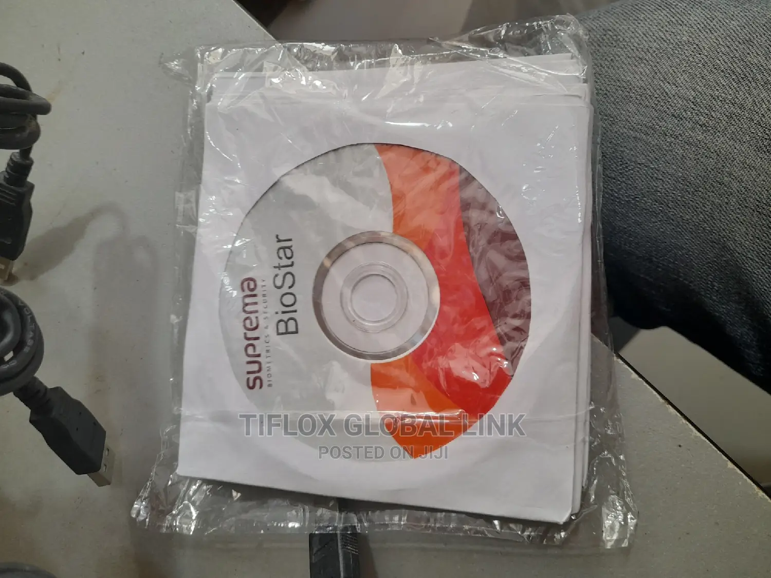 Finger Print Scanner (Suprema)