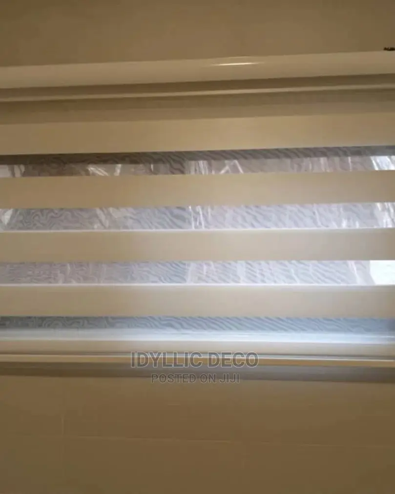 Relied Window Blinds Curtains