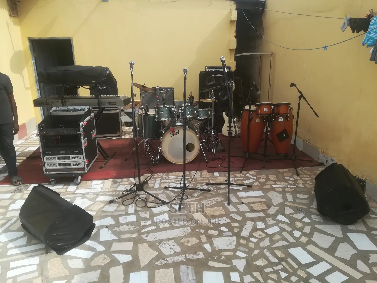 Musical Instruments Rentals and Live Band