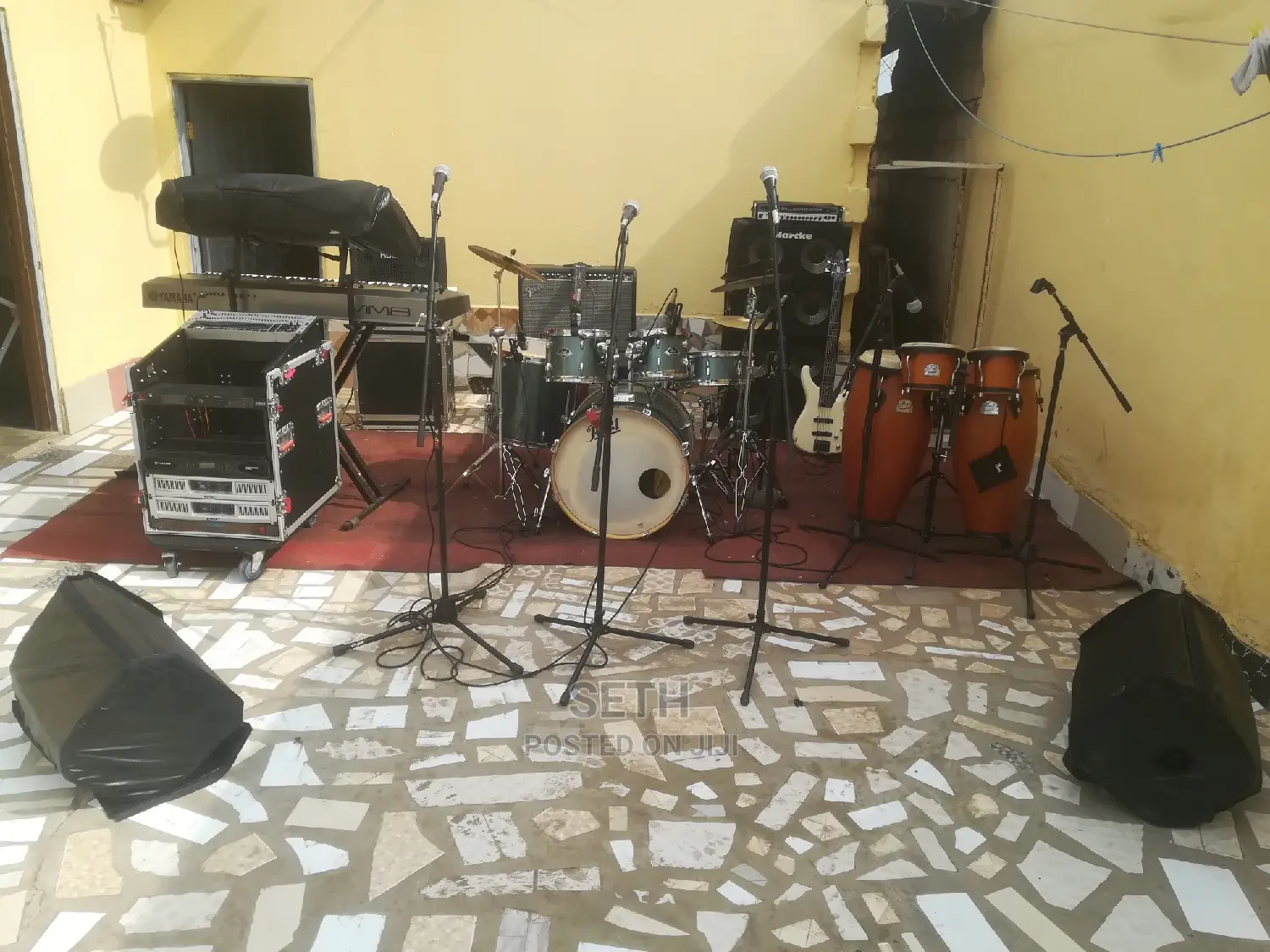 Musical Instruments Rentals and Live Band