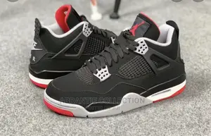Jordan 4 Bred