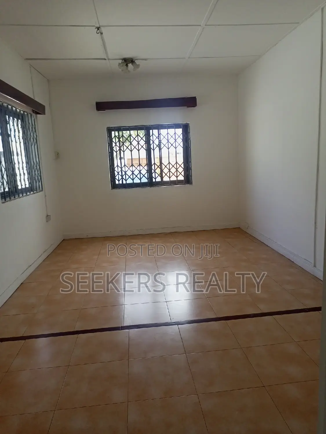 3bdrm House in Seekers Realty, Osu Ako-Adjei for rent