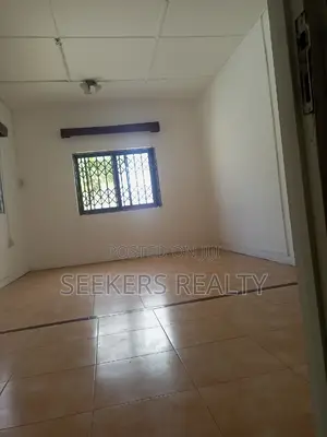 3bdrm House in Seekers Realty, Osu Ako-Adjei for rent