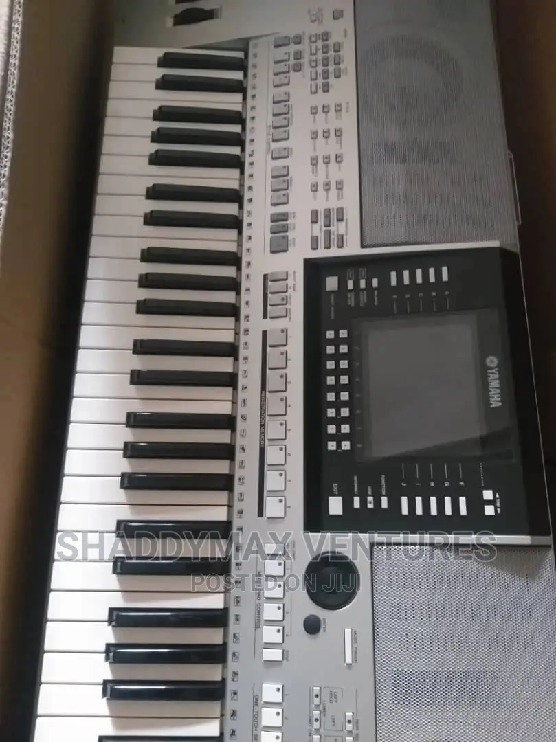 Yamaha S 910 Keyboard