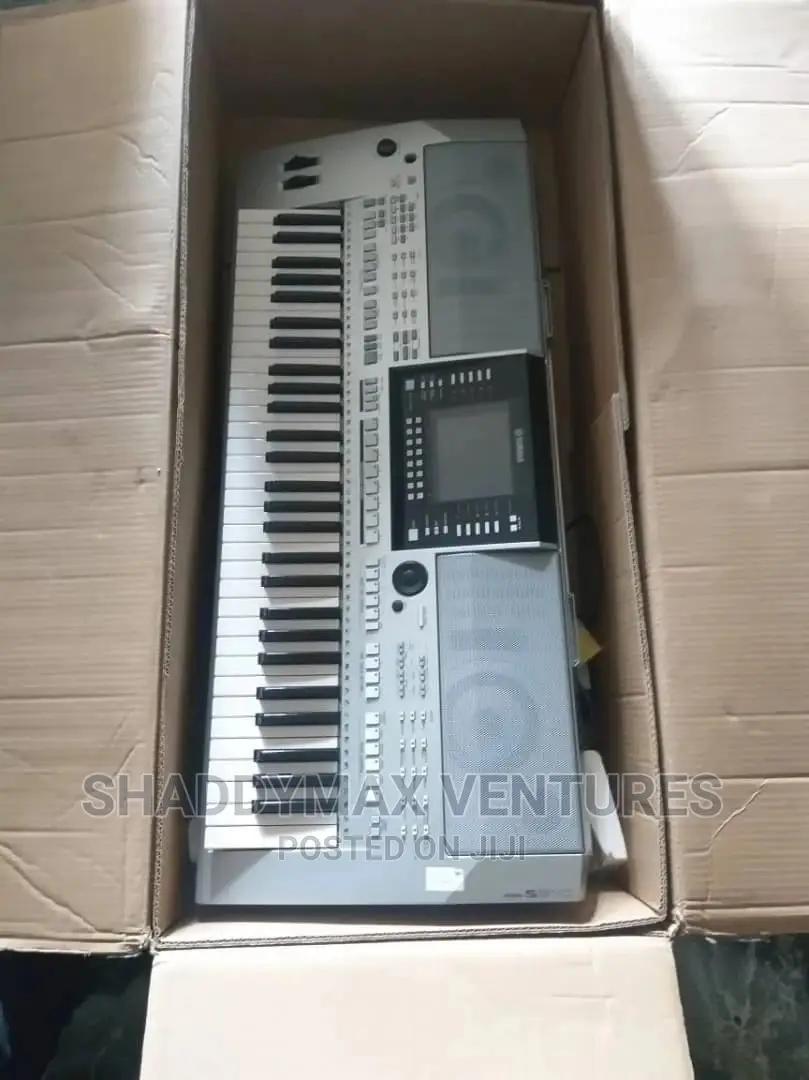 Yamaha S 910 Keyboard