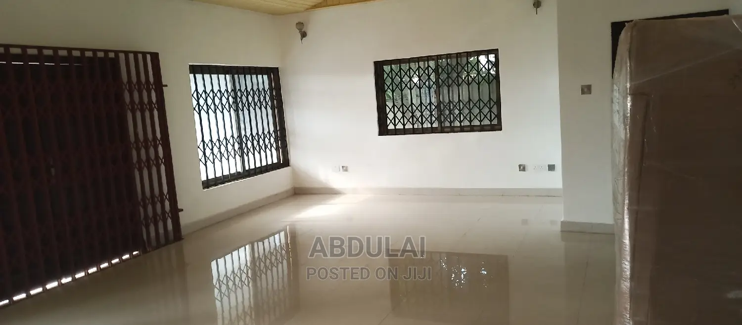 2bdrm Apartment in Abdulai, Pillar 2 for rent