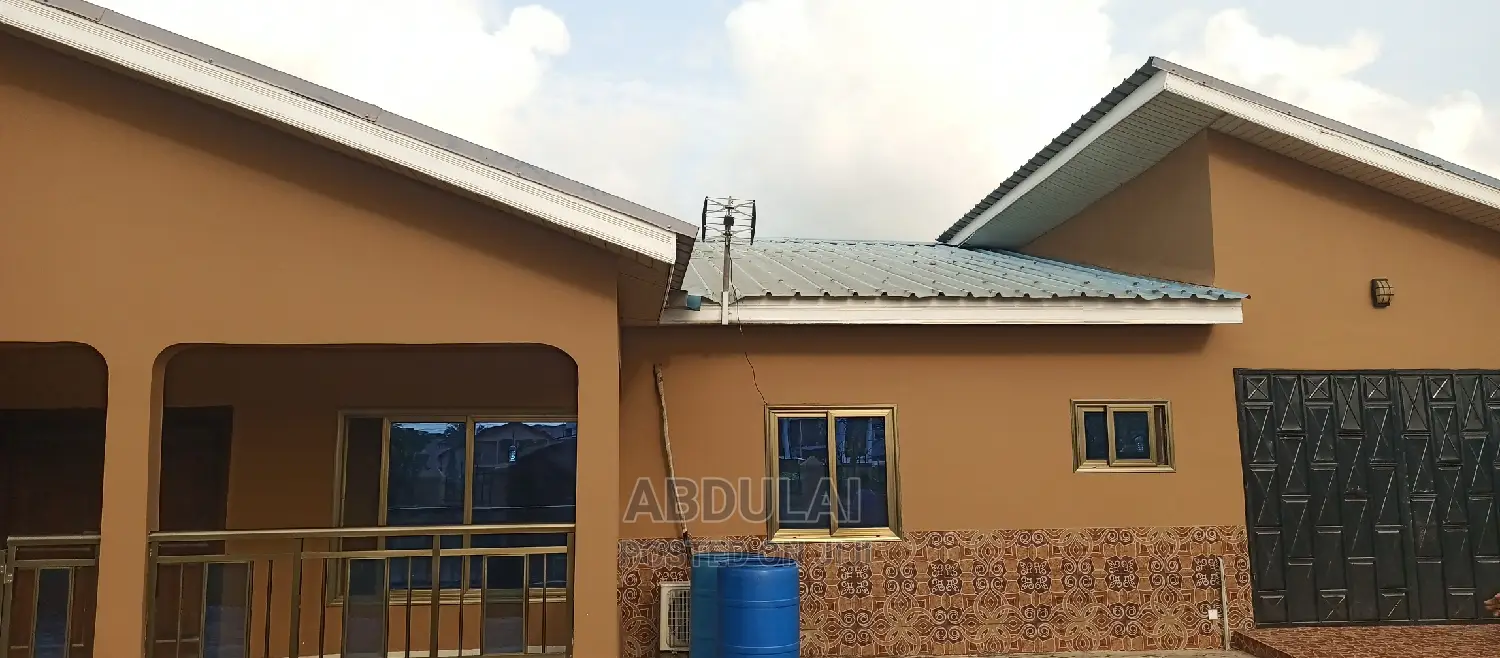 2bdrm Apartment in Abdulai, Pillar 2 for rent
