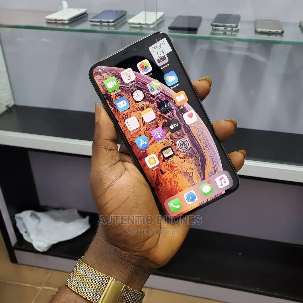 Apple iPhone XS Max 64 GB Gold