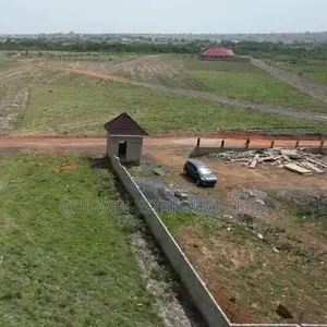 Genuine Estate Lands Sell by Estate Masters Ltd.
