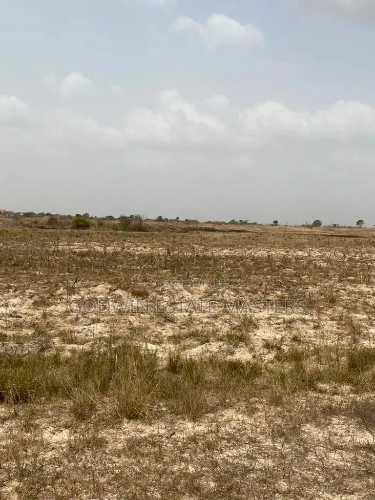 Get in Touch With Esatemasters Ltd. For a Your Genuine Plot.