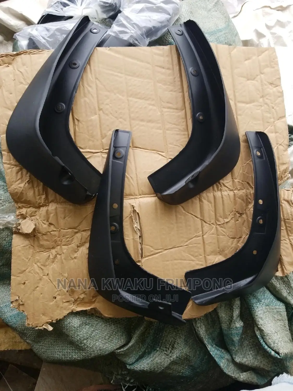 Universal Mud Guard Rubbers for Vitz, Corolla Yaris. Etc