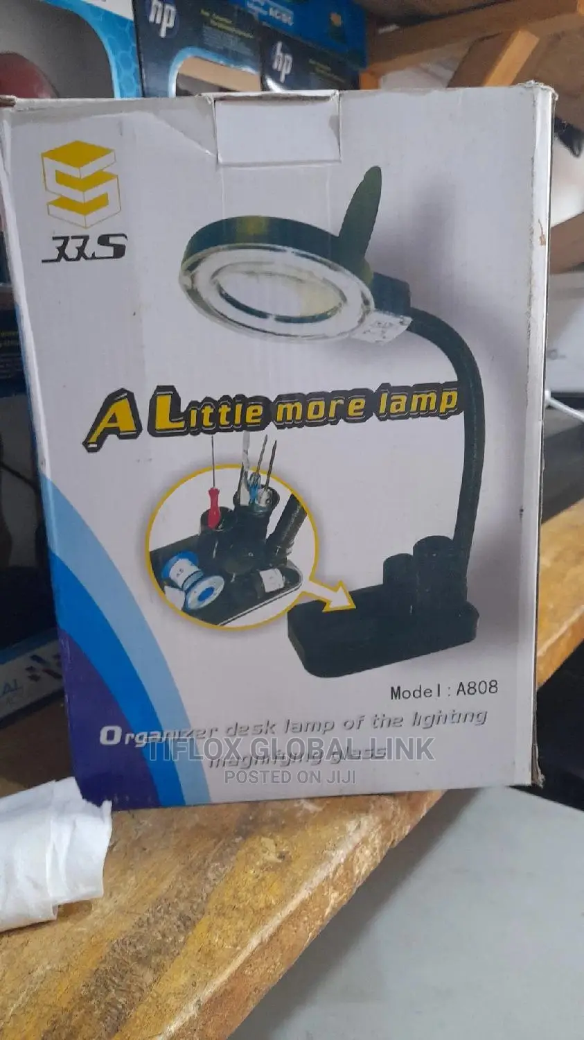 Magnifying Glass Lamp