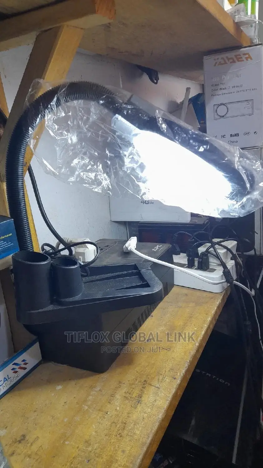Magnifying Glass Lamp
