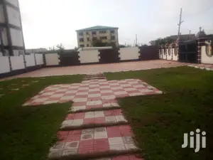 First Class Event Center For Rent