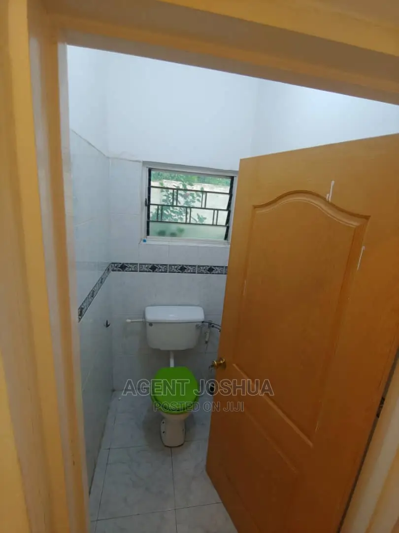 Furnished 2bdrm House in Regimanuel Estate for rent