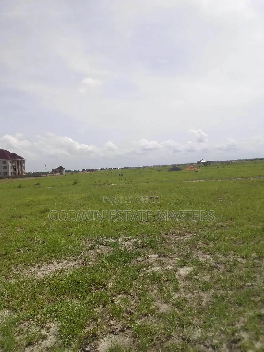 Acquire Genuine Plots From Estate Masters Ltd.