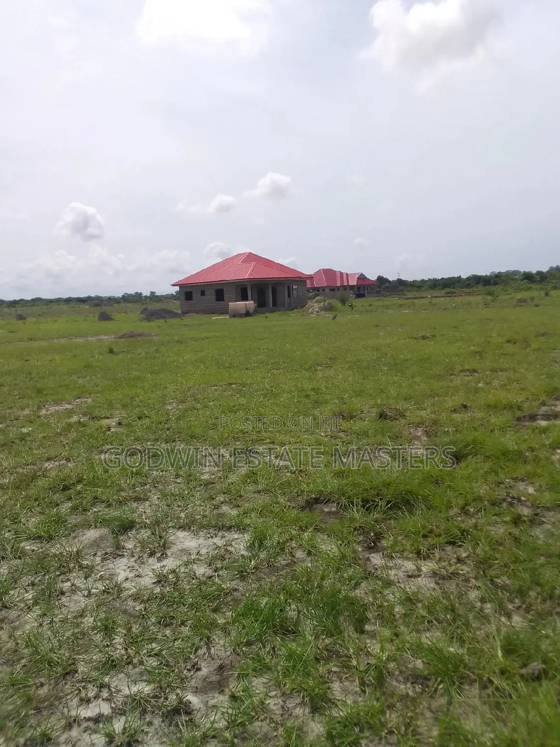 Genuine Estate Lands for Sale by Estate Masters Ltd.