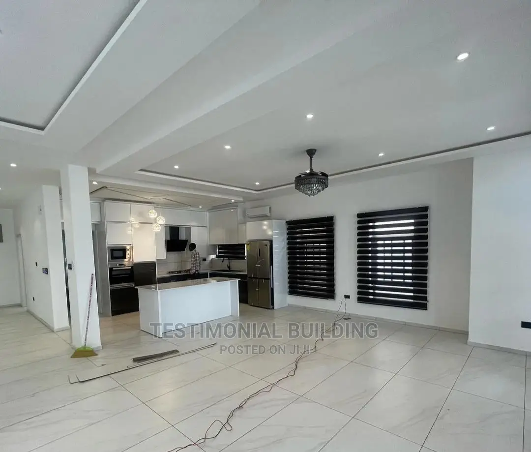 5bdrm House in Testimonial Building, East Legon for Sale