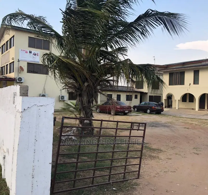 Commercial Property for Sale at La Trade Fair