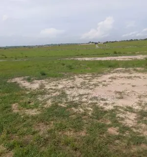 Easte Plot for Sale at Affordable Prices