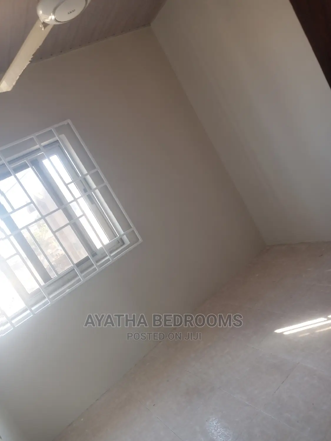 2bdrm Apartment in Ayathar Bedroom, Ledzokuku-Krowor for Rent