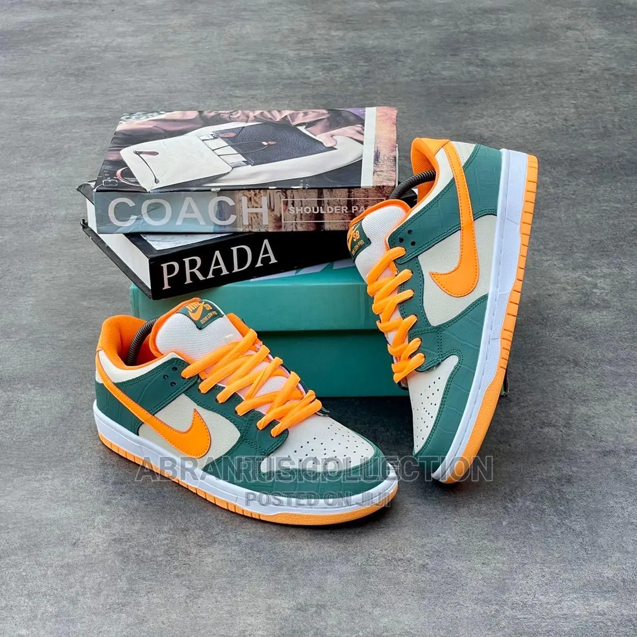 Nike SB Dunks Low Legion Pine