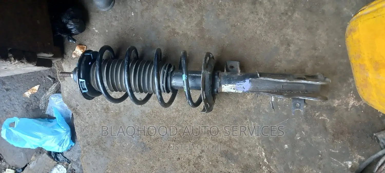 Honda HR-V 2016-2021 Front SHOCK ABSORBERS Pair in Stock
