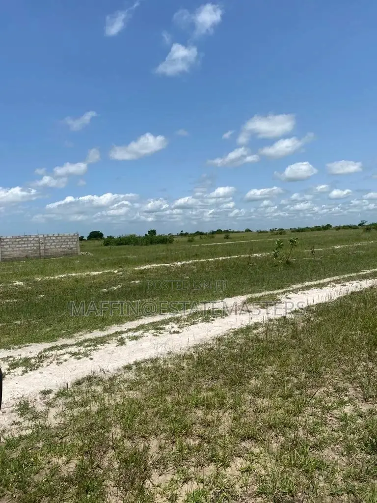 Flexible Payment of Plot at Tsopoli for Sale