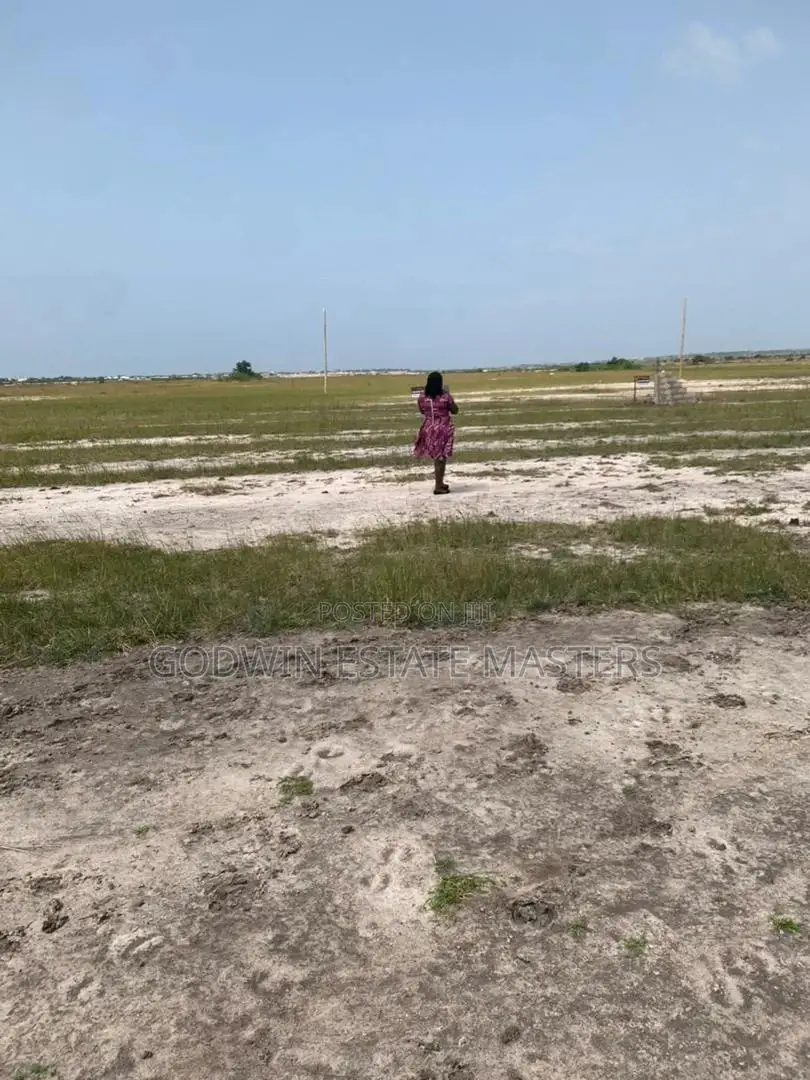 Affordable Estate Plot for Safe