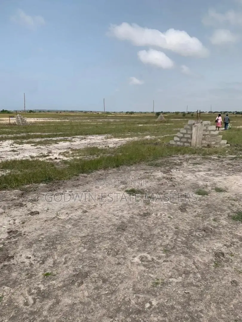 Affordable Estate Plot for Safe