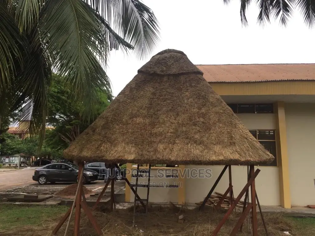 School Summer Hut "Relaxation Hub"