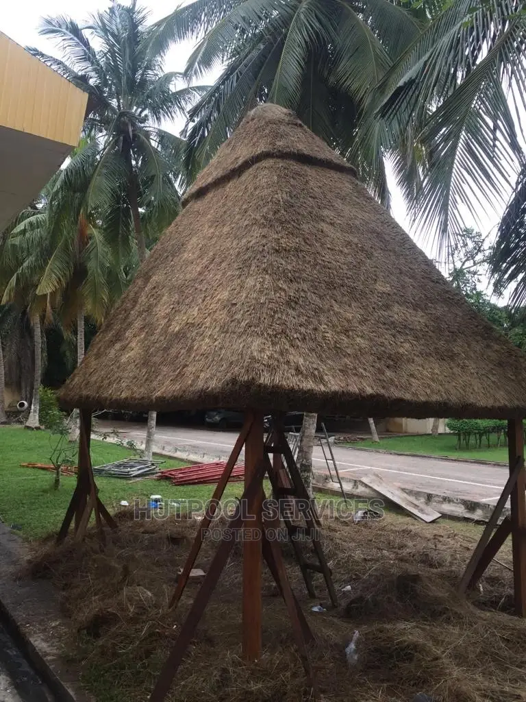 School Summer Hut "Relaxation Hub"