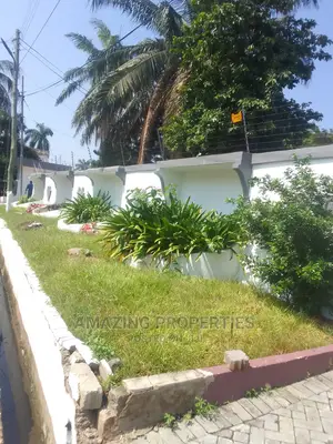 0.47acre of Land Available for Sale at West Airport