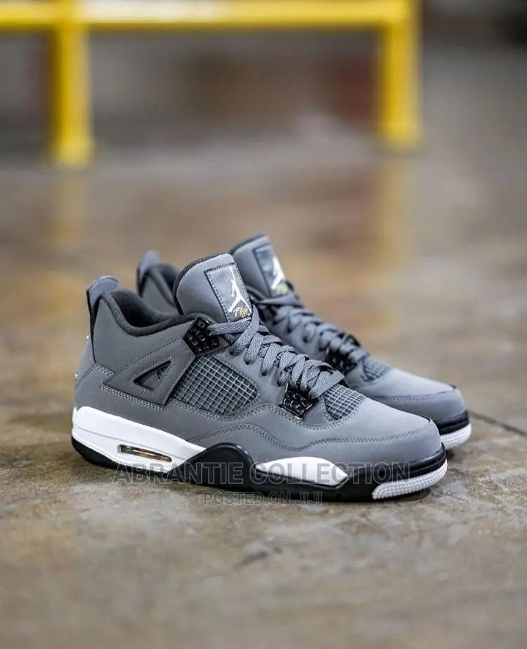 Air Jordan 4