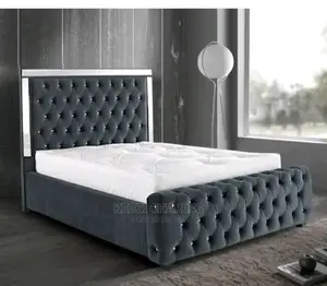 Queen Size Bed With Mattress