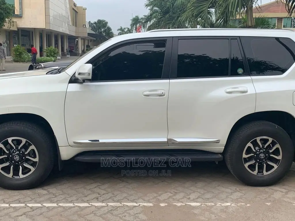 Car for Rent Land-Cruisers Prado for Rent in Ghana Weddings