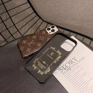Louie Vuitton Puffer Case 4 iPhone 13pmax 13pro 13 12pmax