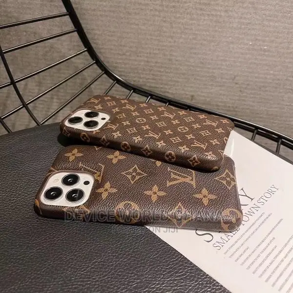 Louie Vuitton Puffer Case 4 iPhone 13pmax 13pro 13 12pmax