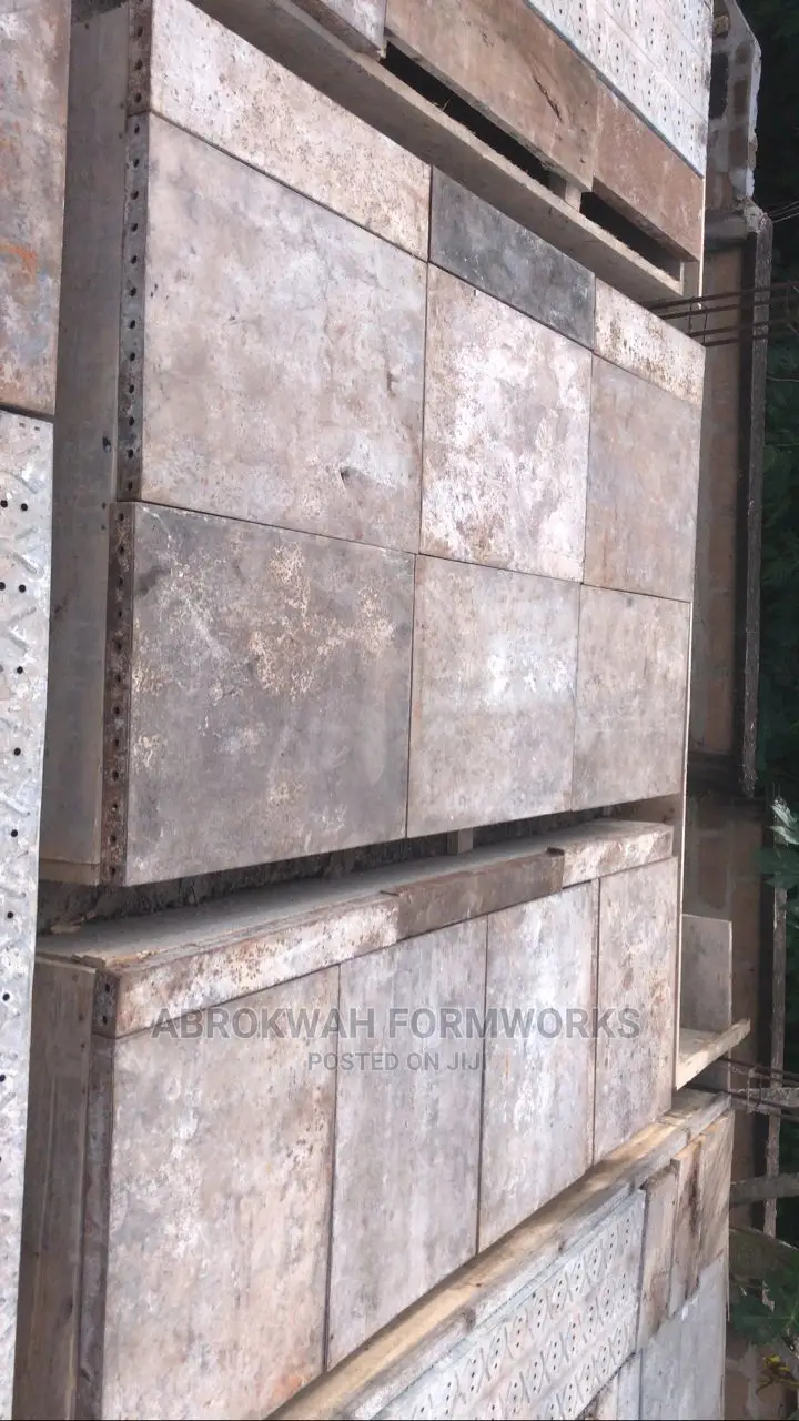 Pillars/Columns/Slabs/Decking/Props/Scaffolds/Retaining Wall
