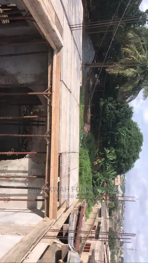 Pillars/Columns/Slabs/Decking/Props/Scaffolds/Retaining Wall