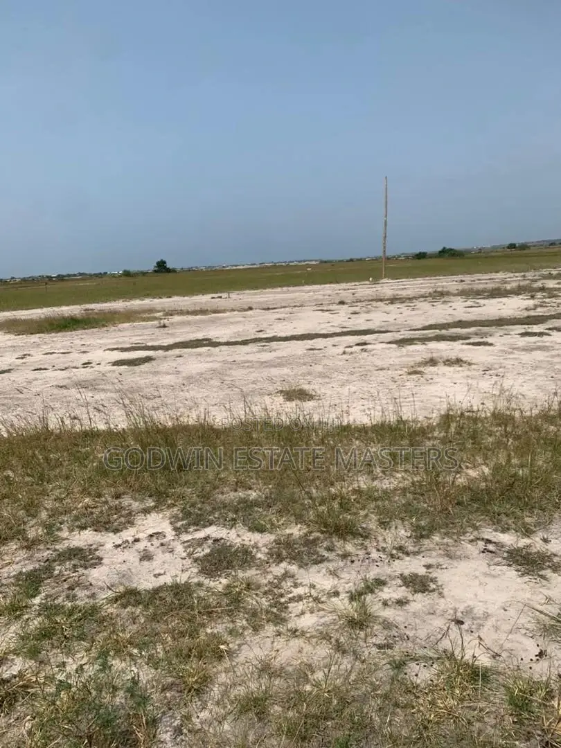 Genuine Estate Plot for Sale With No Agent
