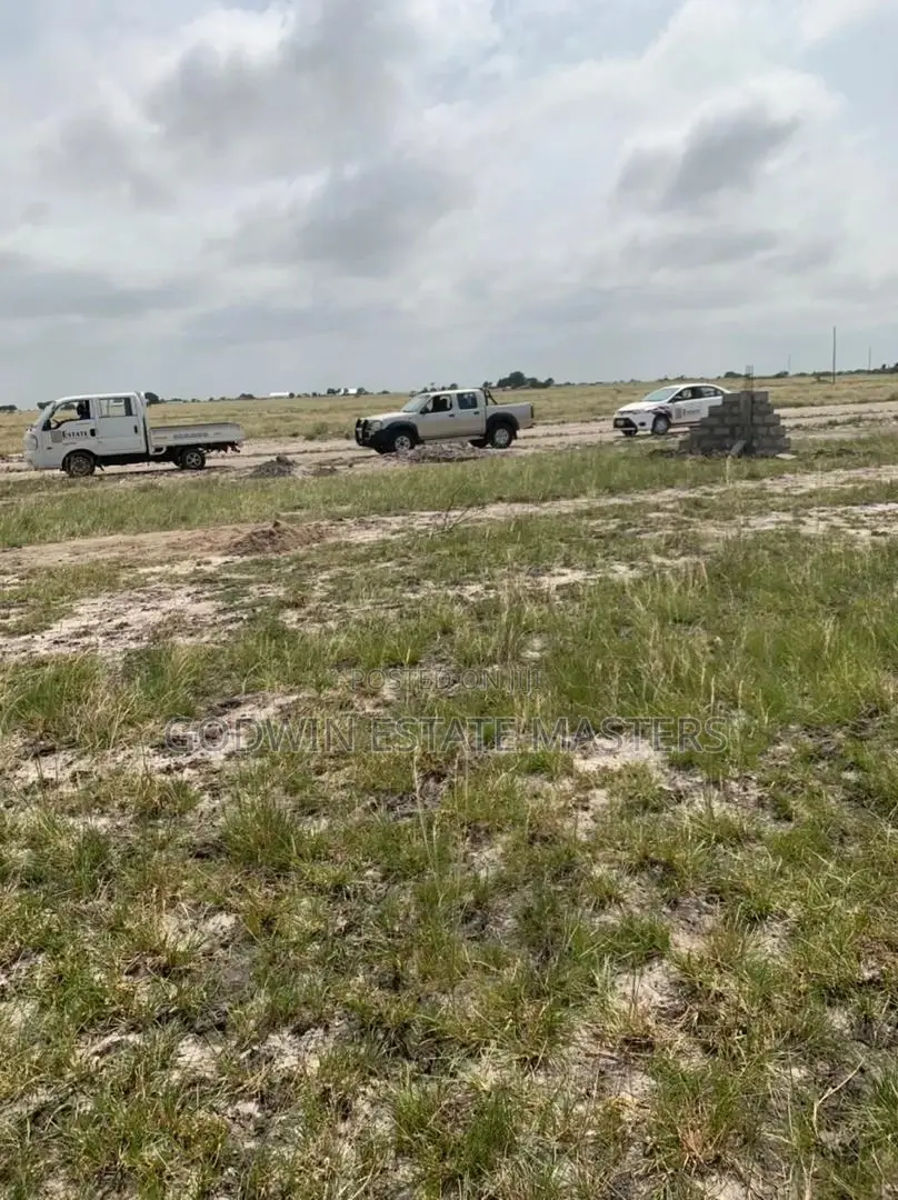 Genuine Estate Plot for Sale With No Agent