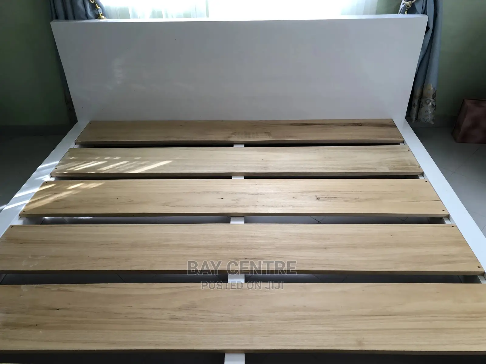 Flat Wooden Floor Bed