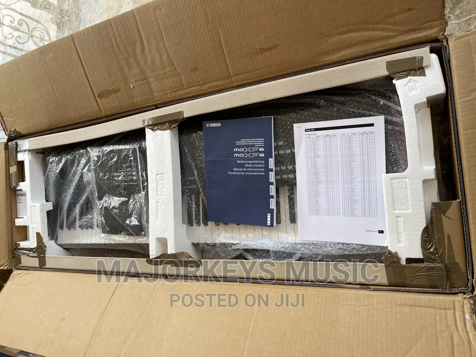 Yamaha Moxf8 Music Production Keyboard
