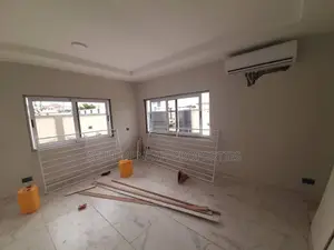 4bdrm House in Seth Mensah, Airport Residential Area for Sale
