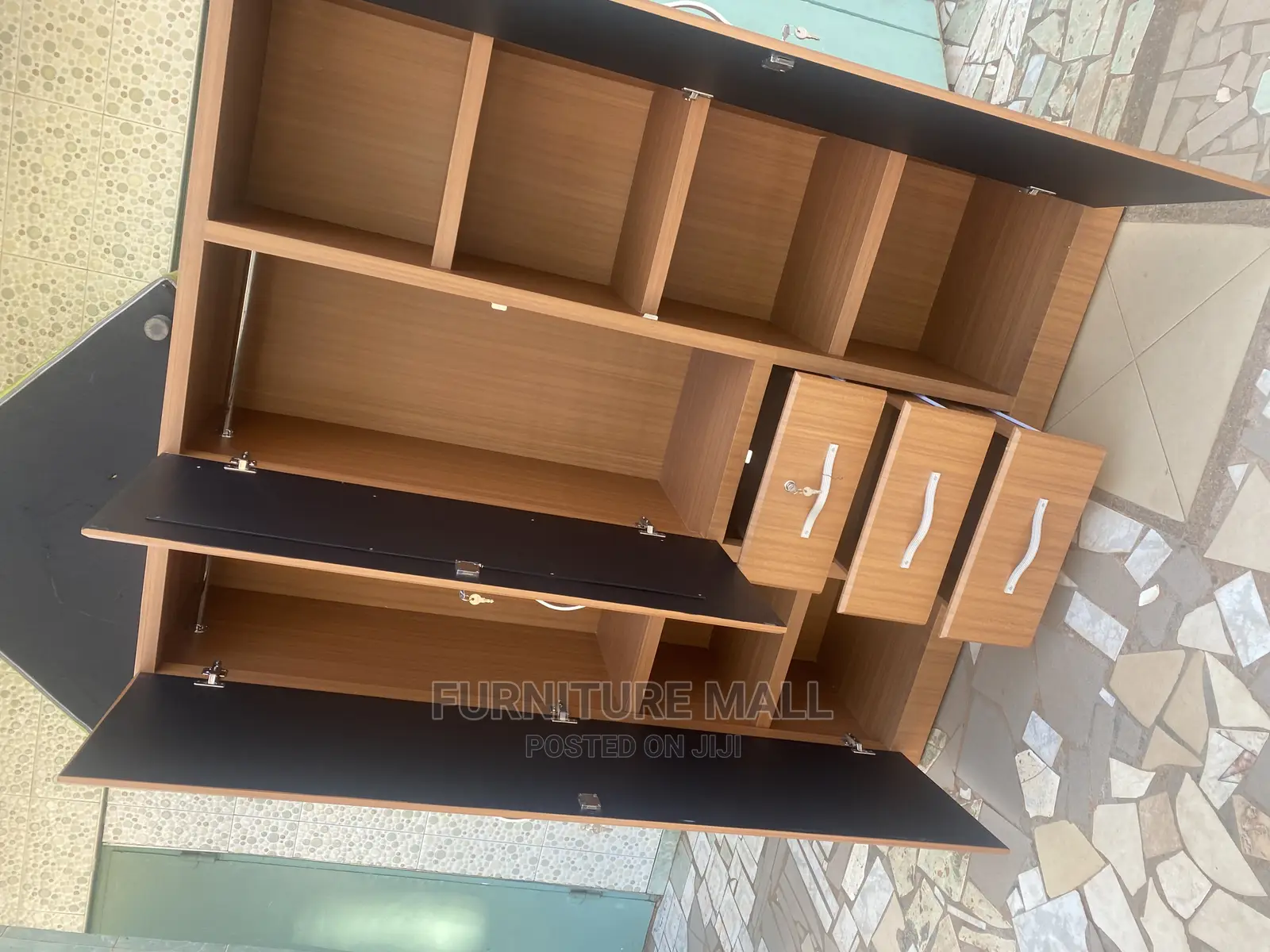 Excellent 3in1 Wardrobe . Free Delivery