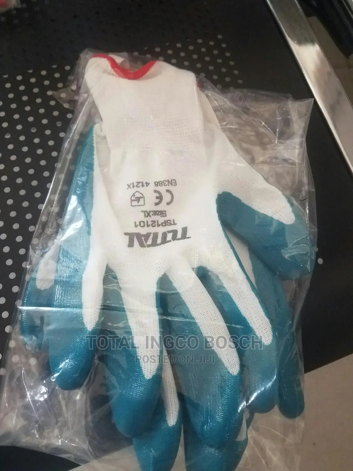 Total Saftey Gloves
