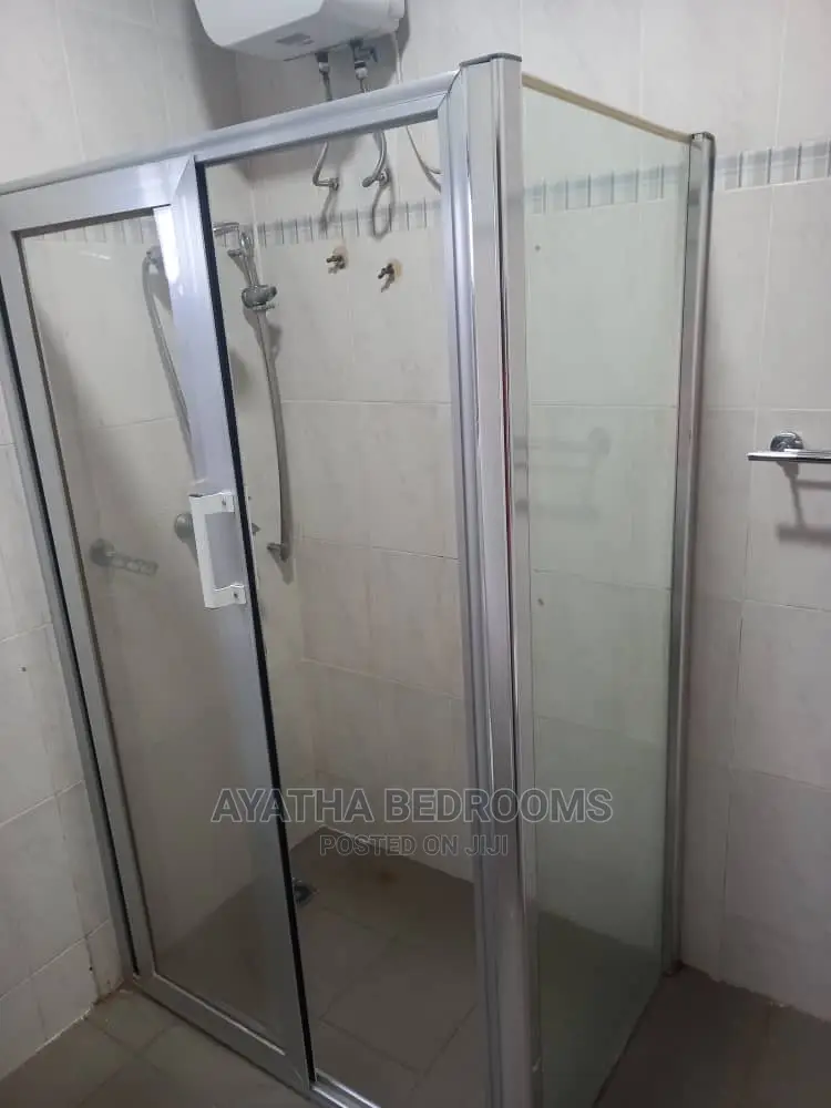 2bdrm Apartment in Ayathar Bedroom, New Town for Rent
