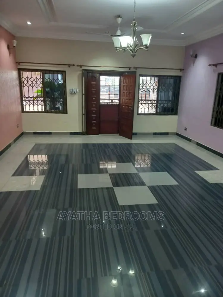 2bdrm Apartment in Ayathar Bedroom, New Town for Rent